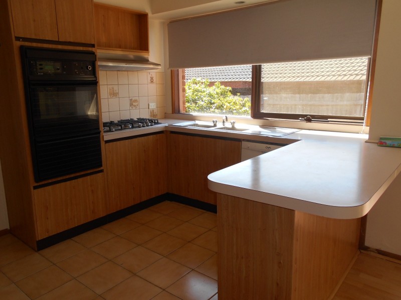 3 Chiswick Court, Endeavour Hills VIC 3802