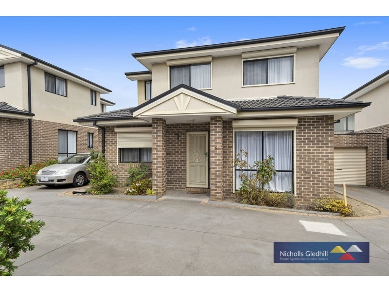 6/130 KENNINGTON PARK DRIVE, Endeavour Hills VIC 3802