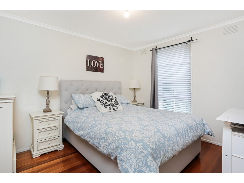 3 Howson Close, Endeavour Hills VIC 3802