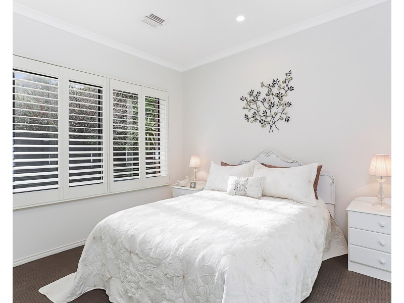 25a John Edgecumbe Way, Endeavour Hills VIC 3802