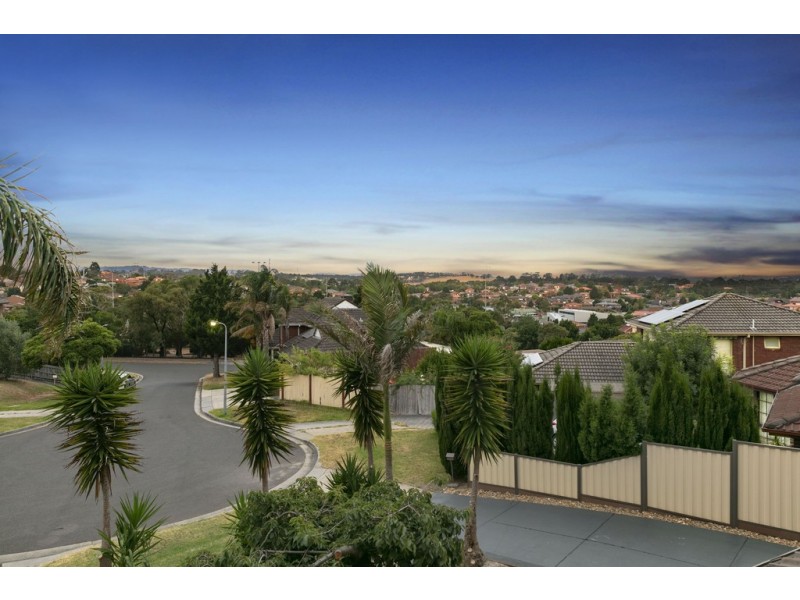 3 Waruka Court, Endeavour Hills VIC 3802