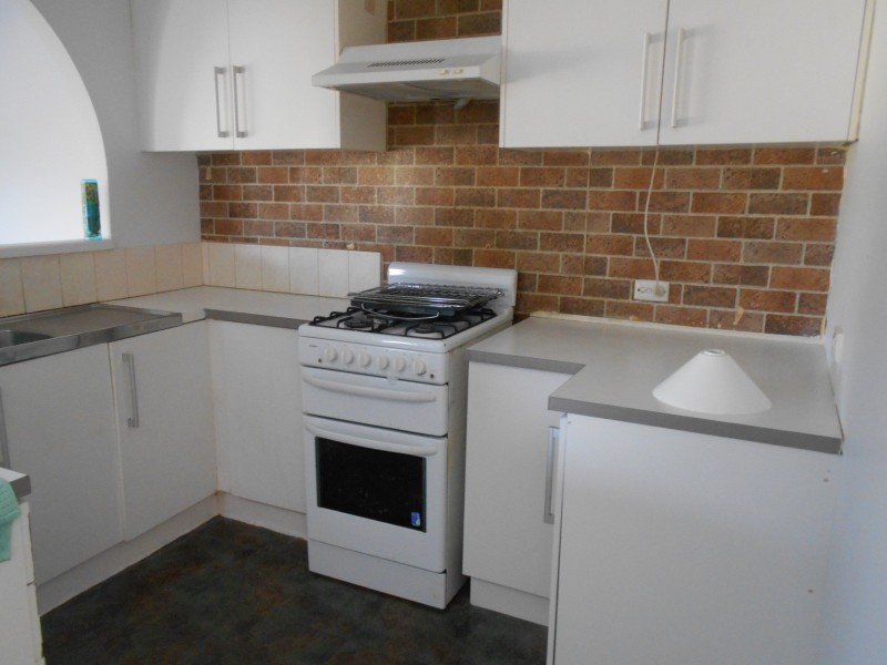 1 MOSSVALE CLOSE, Endeavour Hills VIC 3802