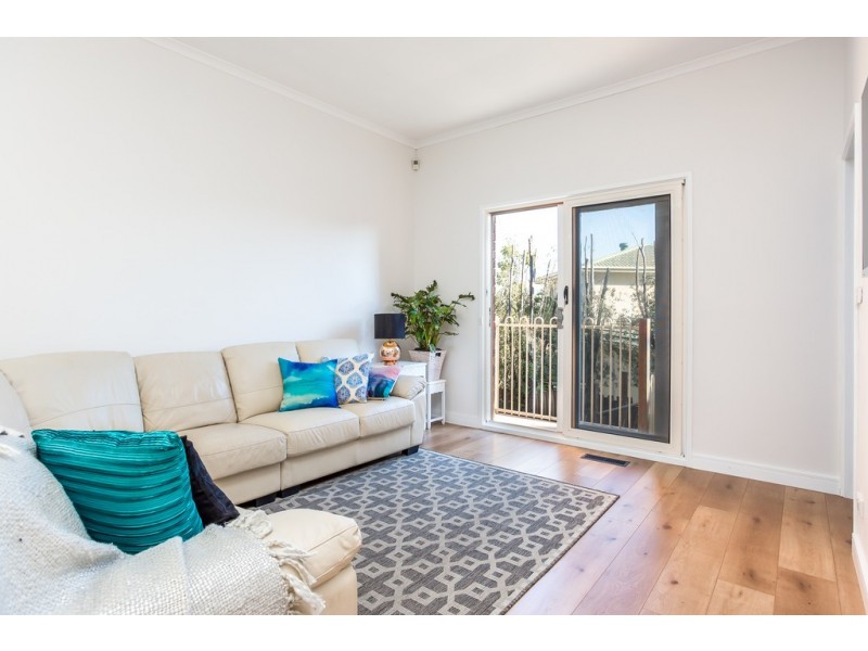 11 Conran Avenue, Endeavour Hills VIC 3802