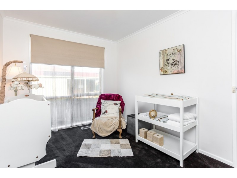 11 Conran Avenue, Endeavour Hills VIC 3802