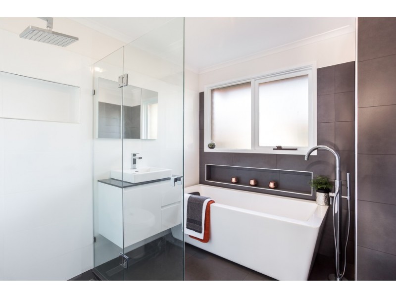 11 Conran Avenue, Endeavour Hills VIC 3802