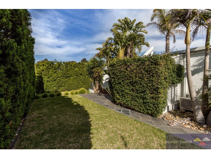 19 Maryrose Crescent, Endeavour Hills VIC 3802