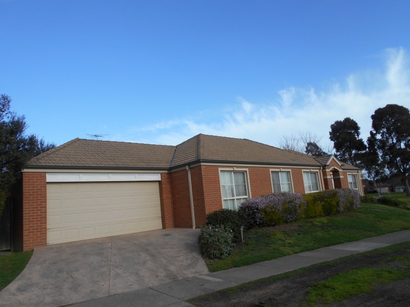 58 SHERWOOD ROAD, Narre Warren South VIC 3805