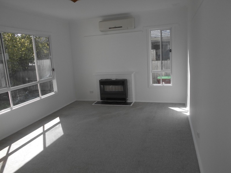 15 BOX STREET, Doveton VIC 3177