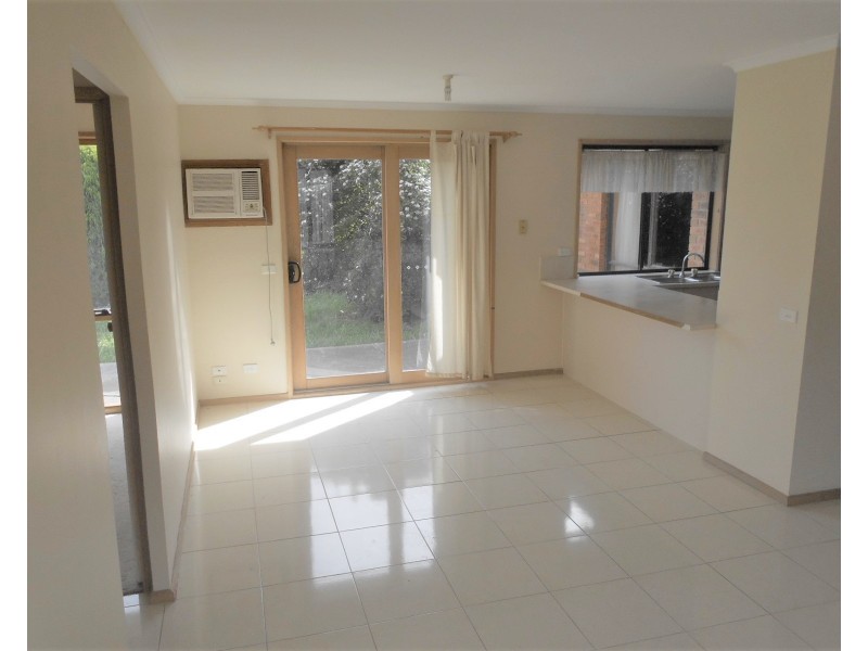 7 Preston Avenue, Endeavour Hills VIC 3802