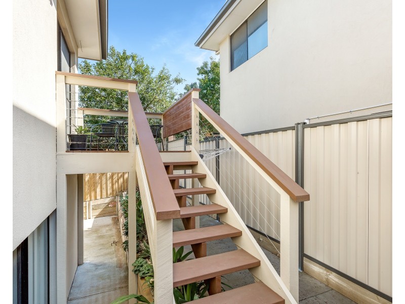 2/8 Temby Close, Endeavour Hills VIC 3802