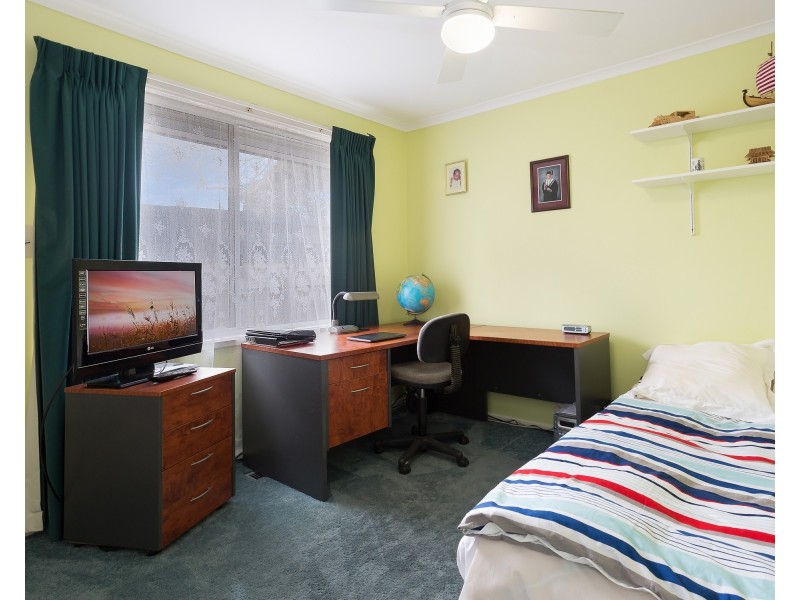 5 BUCKLAND COURT, Endeavour Hills VIC 3802