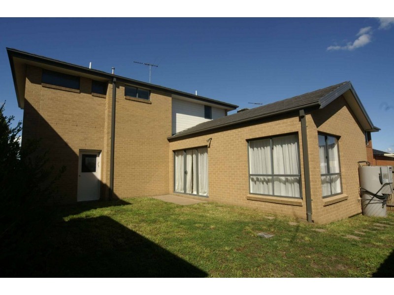 5 Voyager Way, Endeavour Hills VIC 3802