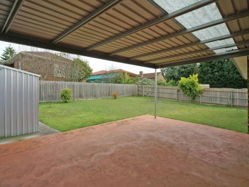 12 Stable Court, Endeavour Hills VIC 3802