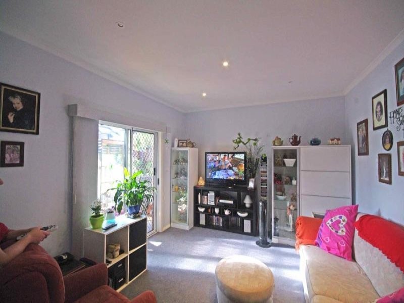 136 David Collins Drive, Endeavour Hills VIC 3802