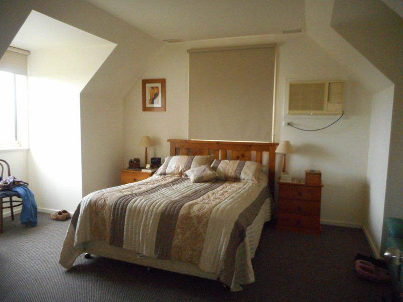 6 HUNTER RISE, Endeavour Hills VIC 3802