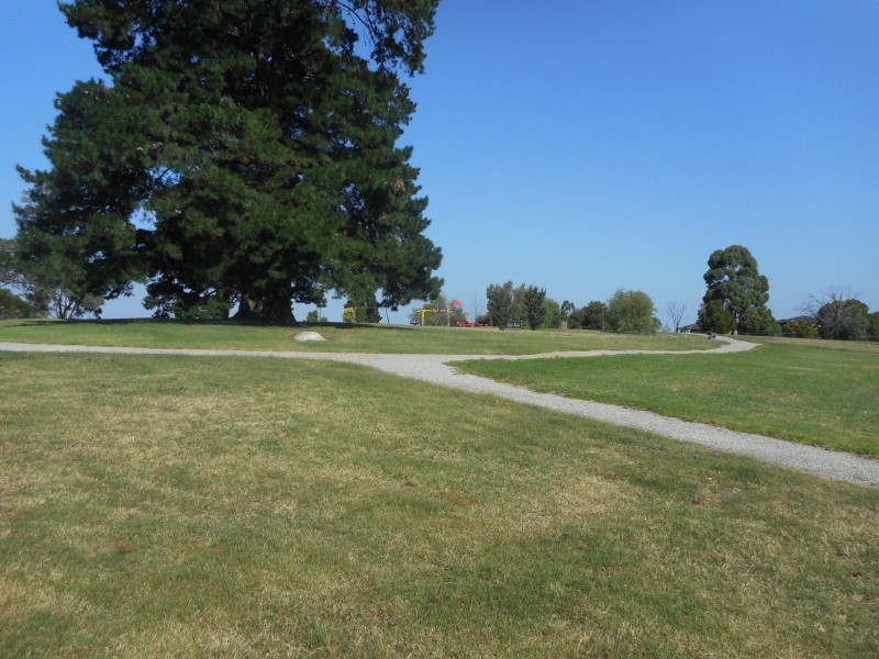 6 HUNTER RISE, Endeavour Hills VIC 3802