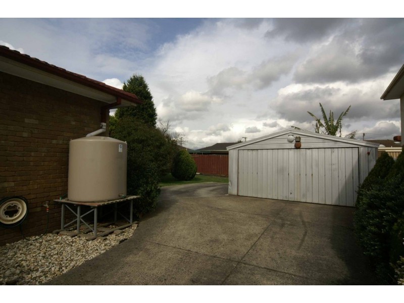 5 Floriana Street, Doveton VIC 3177