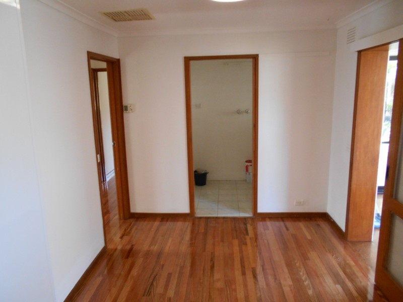 50 MOSSGIEL PARK DRIVE, Endeavour Hills VIC 3802