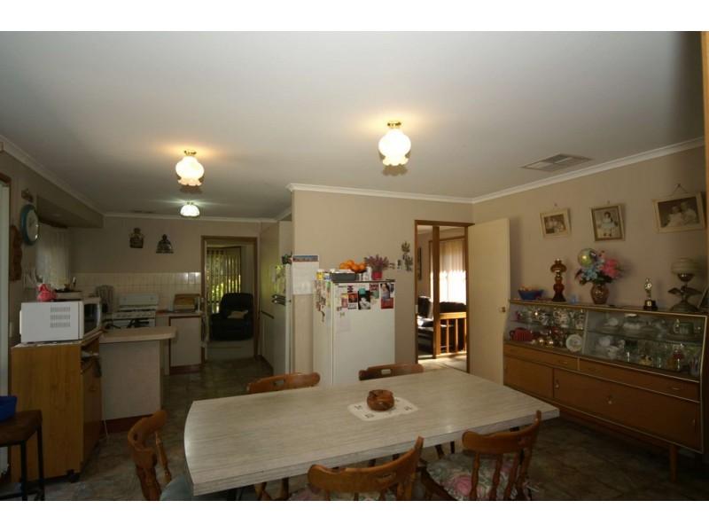 1 Finchley Court, Endeavour Hills VIC 3802