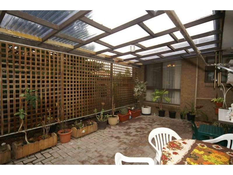 10 Endeavour Crescent, Endeavour Hills VIC 3802