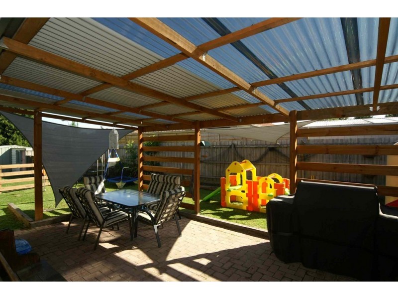 1 Piedmont Close, Endeavour Hills VIC 3802