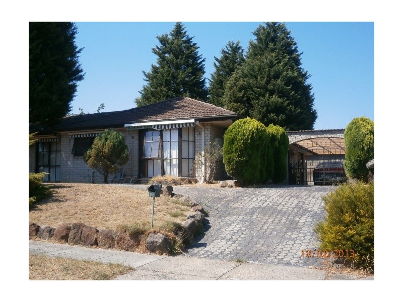 16 EVONNE COURT, Endeavour Hills VIC 3802