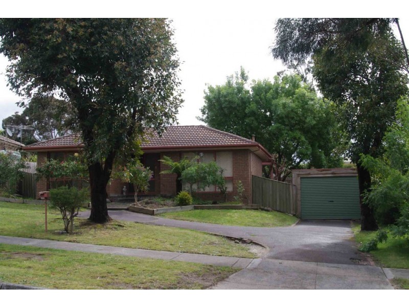 7 Grove End Road, Endeavour Hills VIC 3802