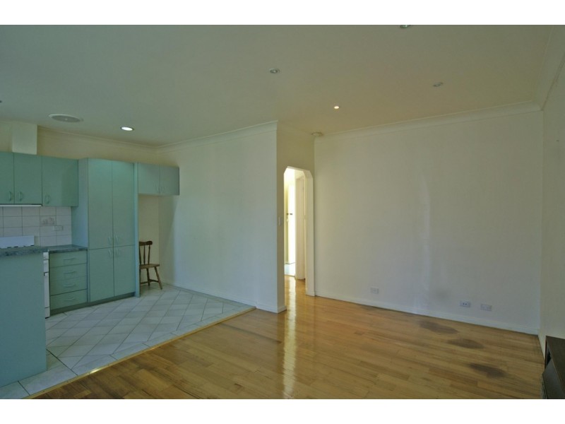 11/98 Kelvinside Road, Noble Park VIC 3174