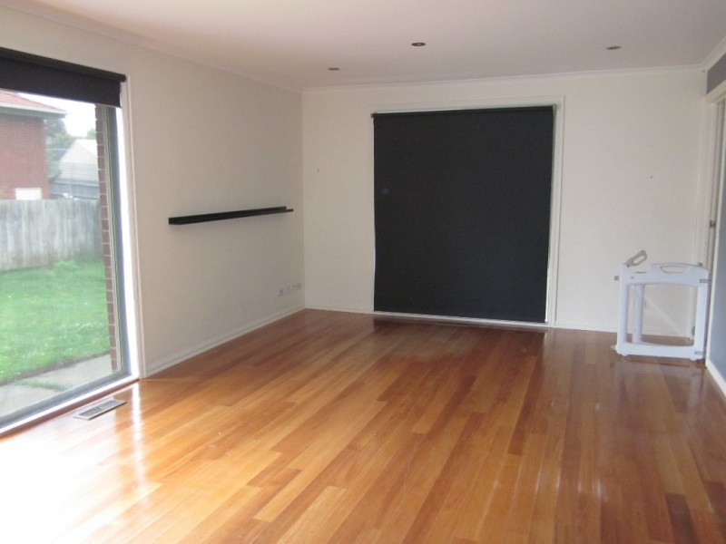 6 PINTO CLOSE, Endeavour Hills VIC 3802