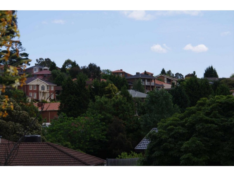 30 Sydney Parkinson Avenue, Endeavour Hills VIC 3802