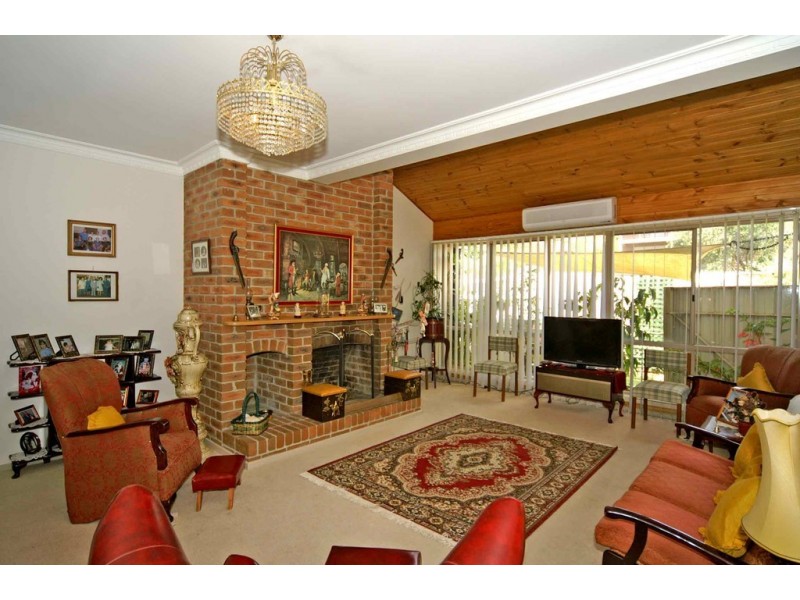 1 Terara Court, Endeavour Hills VIC 3802