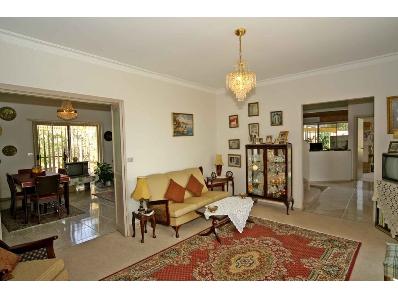 1 Terara Court, Endeavour Hills VIC 3802