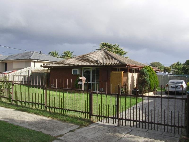 41 REBECCA STREET, Doveton VIC 3177