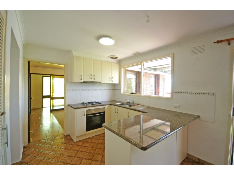 2 TERRELL CLOSE, Endeavour Hills VIC 3802