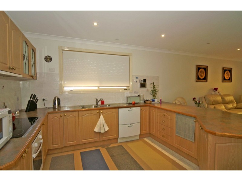 13 Daffodil Court, Endeavour Hills VIC 3802