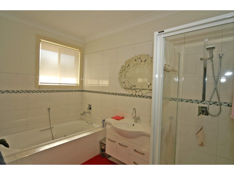 13 Daffodil Court, Endeavour Hills VIC 3802