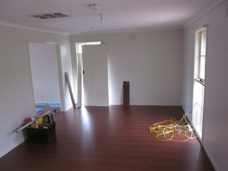 38 WILLIAM PERRY CLOSE, Endeavour Hills VIC 3802