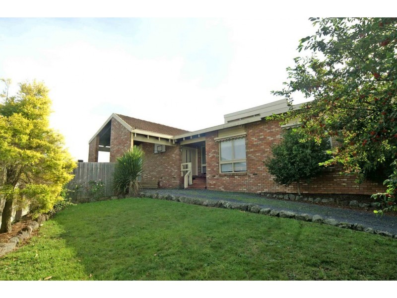 9 Nowell Court, Endeavour Hills VIC 3802