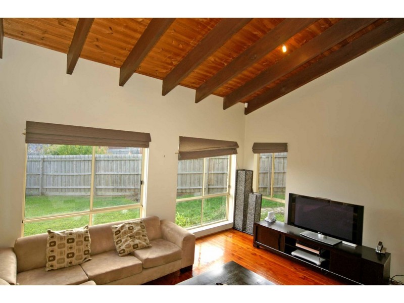 9 Nowell Court, Endeavour Hills VIC 3802