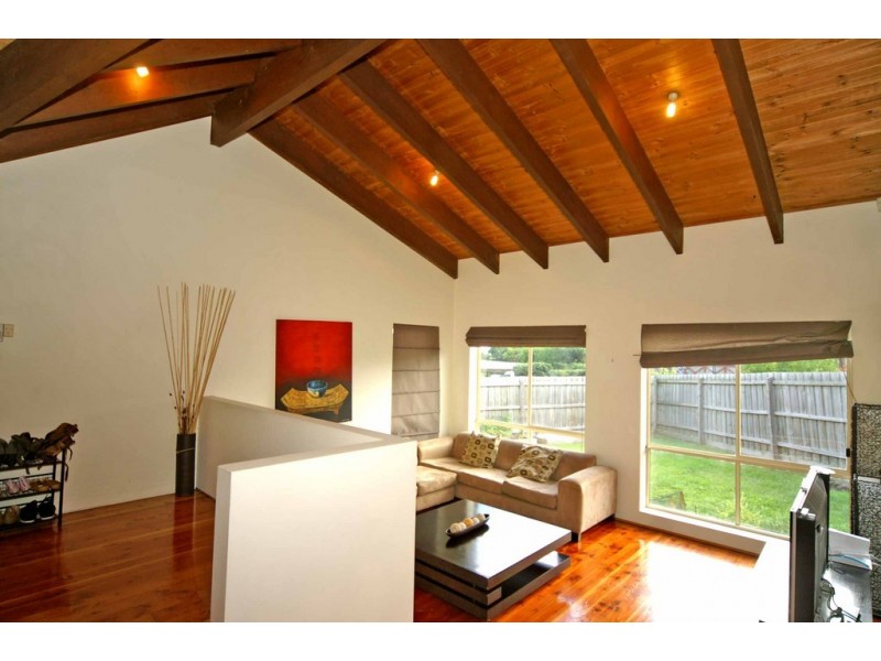 9 Nowell Court, Endeavour Hills VIC 3802