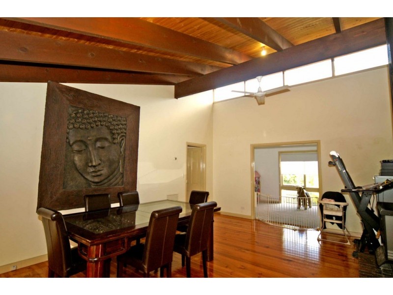 9 Nowell Court, Endeavour Hills VIC 3802