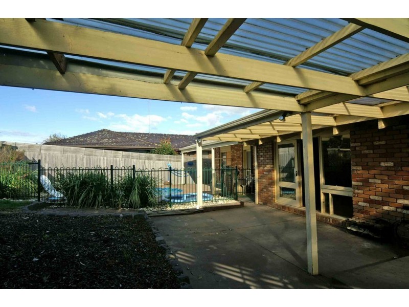 9 Nowell Court, Endeavour Hills VIC 3802