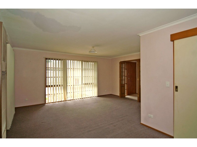 30 kennington Park Drive, Endeavour Hills VIC 3802