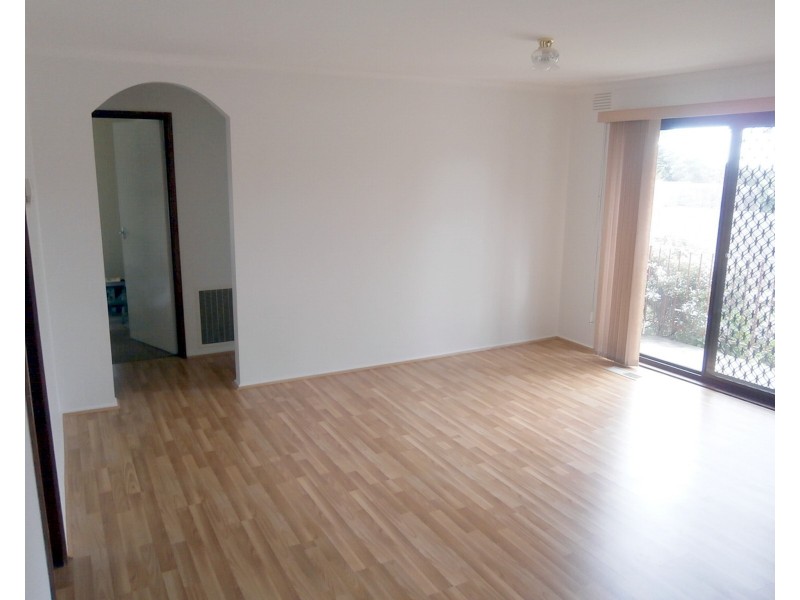 96 James Cook Drive, Endeavour Hills VIC 3802