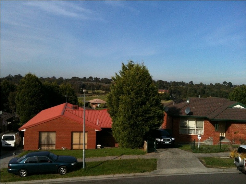 1/50 PRESTON AVENUE, Endeavour Hills VIC 3802