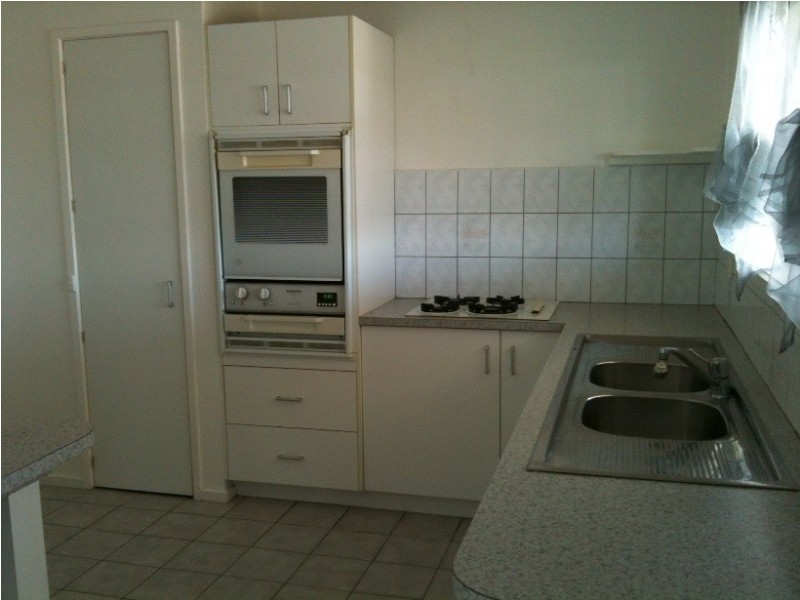 1/50 PRESTON AVENUE, Endeavour Hills VIC 3802