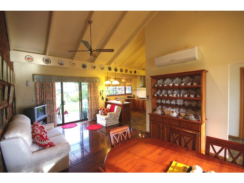 1 Maculosa Court, Endeavour Hills VIC 3802