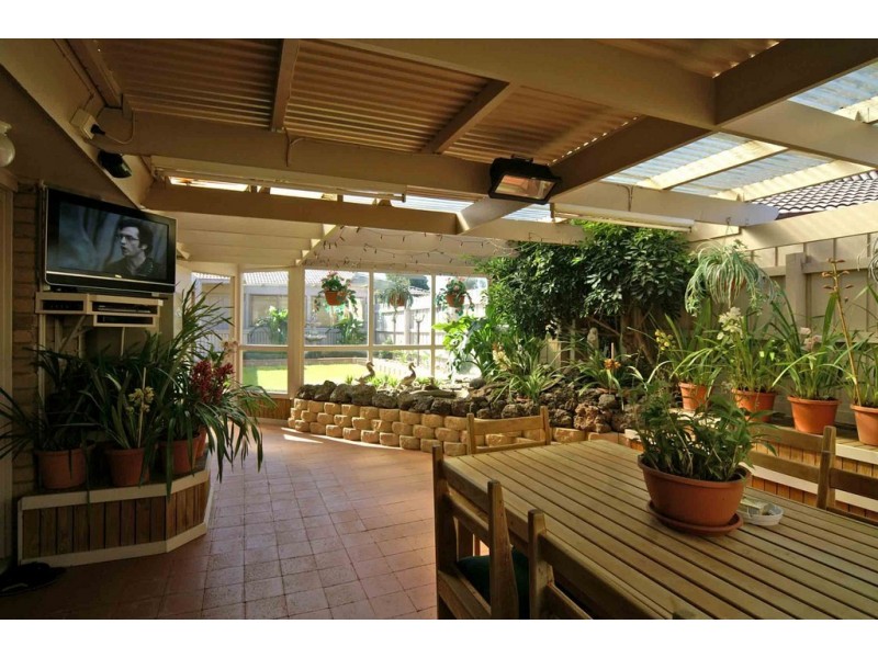 1 Wills Court, Endeavour Hills VIC 3802