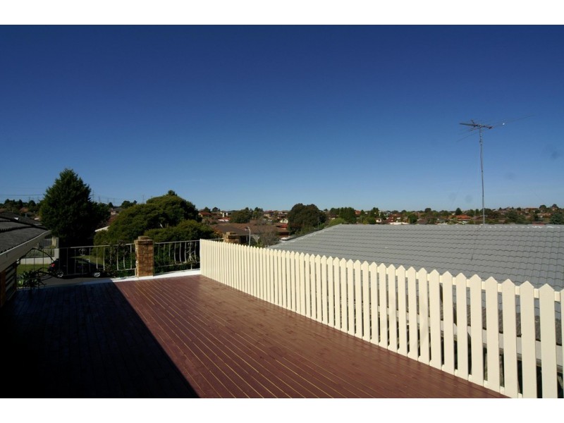 2 Thurso Court, Endeavour Hills VIC 3802