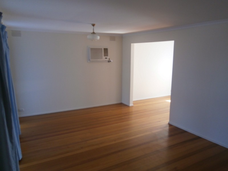 145 JAMES COOK DRIVE, Endeavour Hills VIC 3802